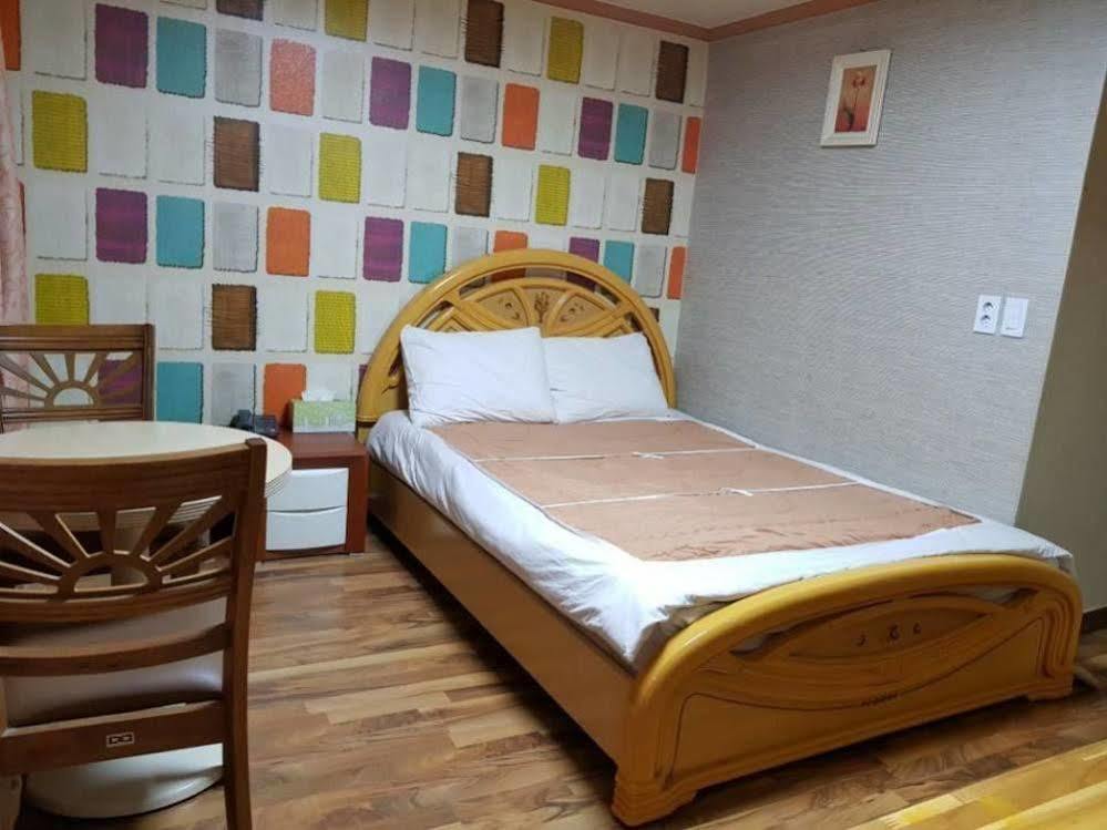Green And Blue Hotel Pyeongchang Ngoại thất bức ảnh